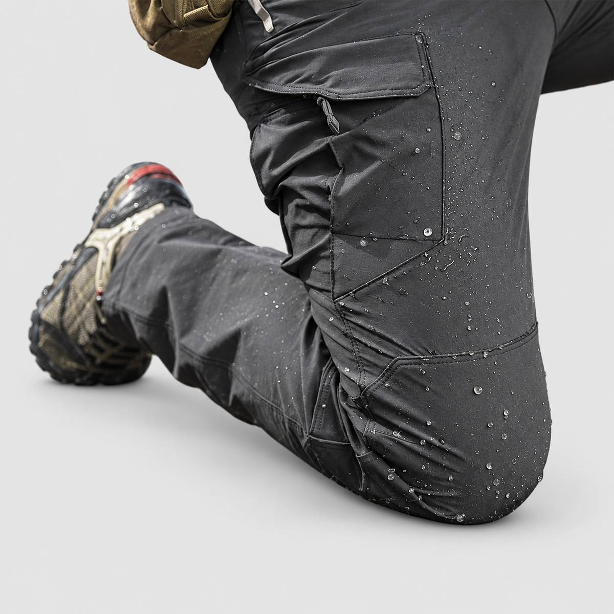 Men's Cargo Trousers with Flap Pockets — view 4