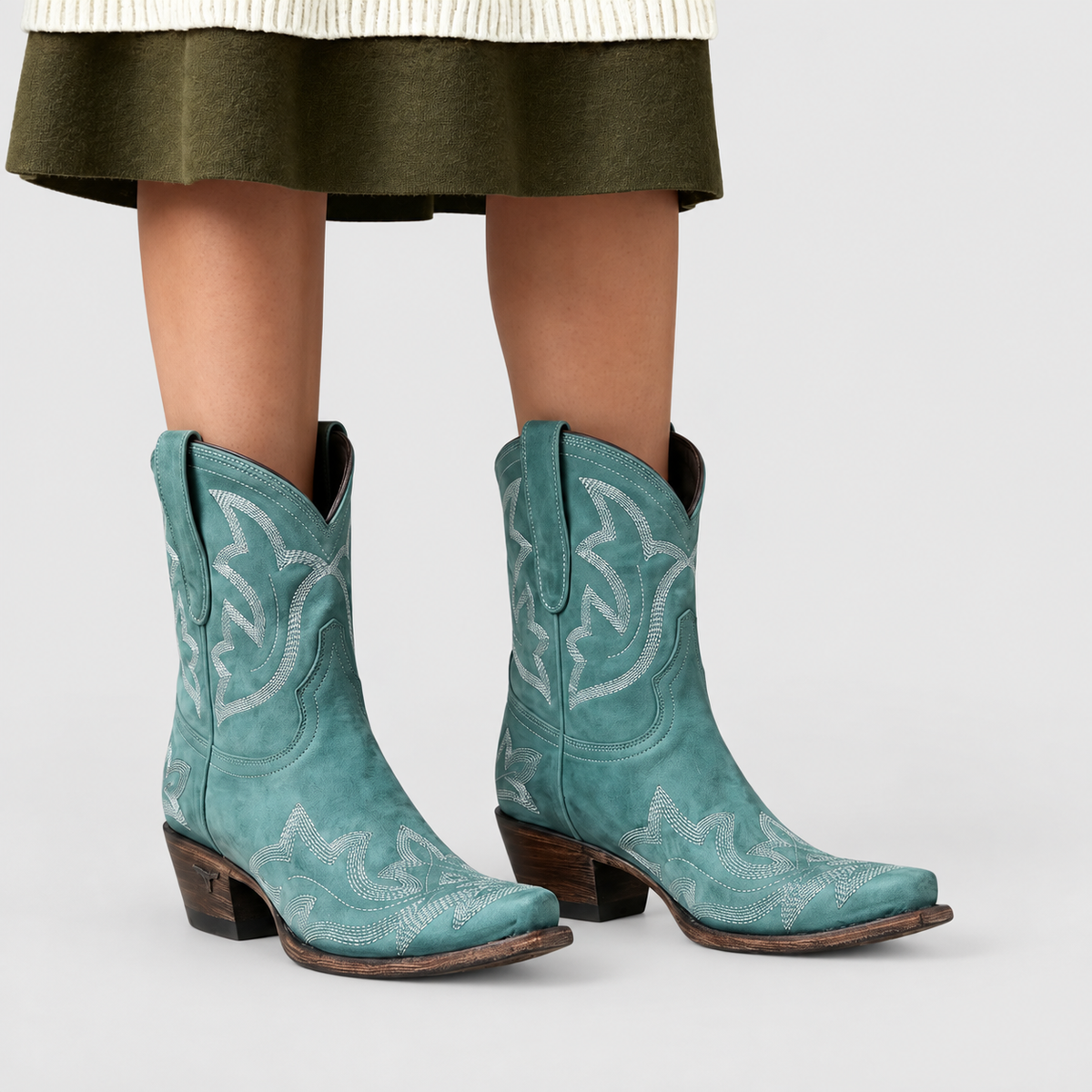 Women's Embroidered Western Boots with Pointed Toe in Turquoise Teal — view 7