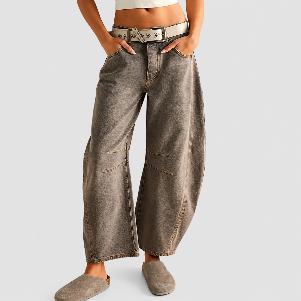 Women's Mid-Rise Barrel-Leg Jeans in Dark Grey — view 5
