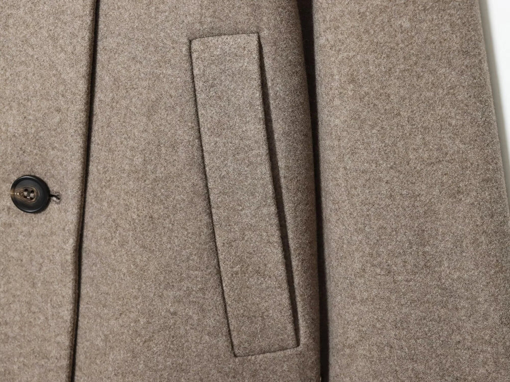 Ffion | Women's Cropped Jacket with Fold-Over Collar