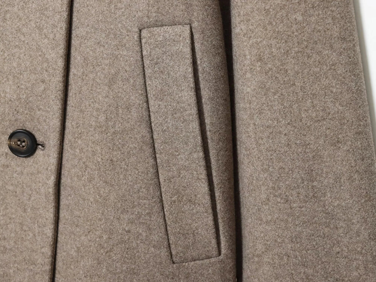 Ffion | Women's Cropped Jacket with Fold-Over Collar