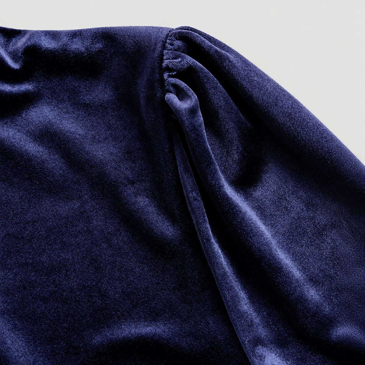 Women's Navy Long-Sleeve Velvet Midi Dress — view 7