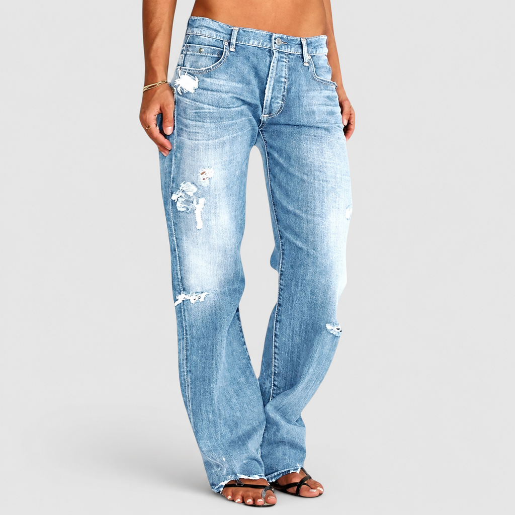 Women's Wide-Leg Jeans in Light Blue — view 5