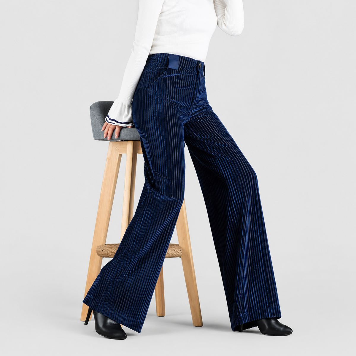 Women's Wide-Leg Corduroy Trousers with Satin Waistband — view 2